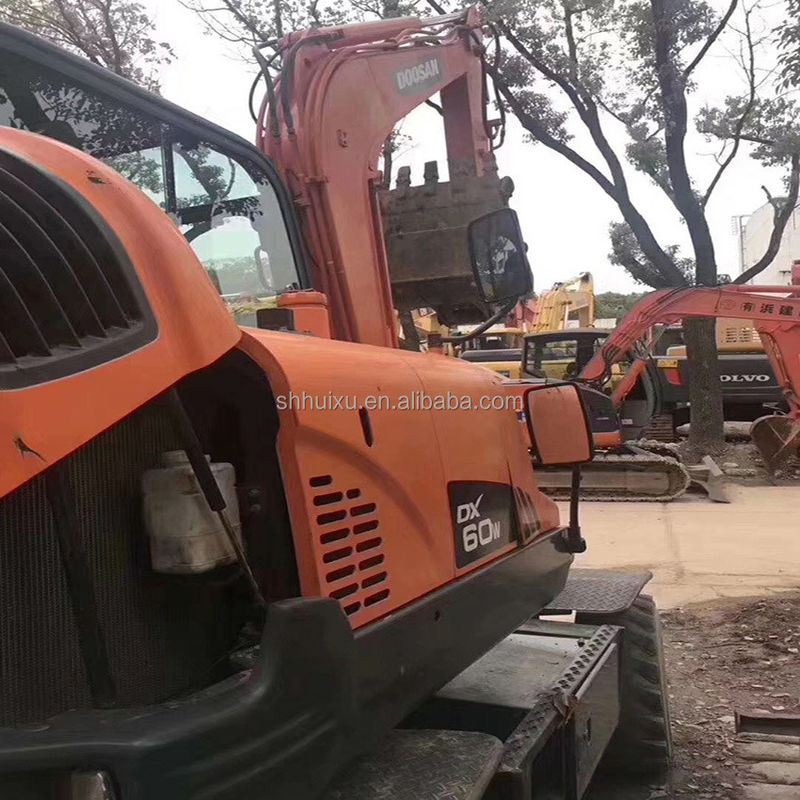 Отличная производительность для Doosan 60w использованный колесный экскаватор подержанный колесный экскаватор Doosan DX60W