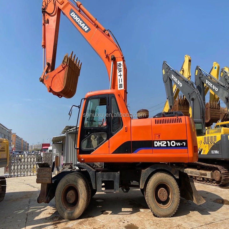 Подержанный качественный экскаватор DOOSAN 210W с низкой ценой на продажу/Подержанный гидравлический полётник Doosan 210W экскаватор экскаватор