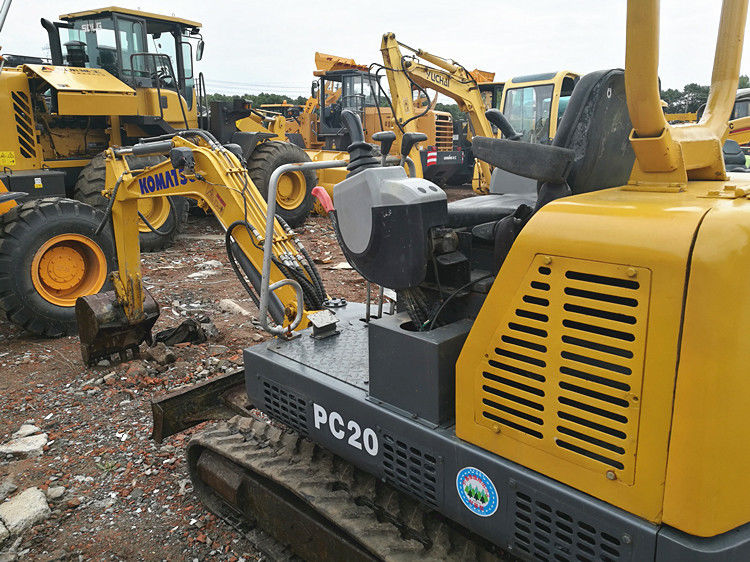 Использованный экскаватор komatsu pc55mr/35mr/30/20/18/10/01 весом 5 тонн/3тон/2тон/1тон в хорошем состоянии