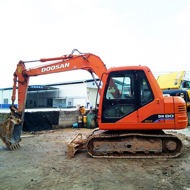 Подержанный 8-тонный экскаватор Doosan DX80 Подержанный 80-ти модельный мини-проект DX80 для продажи
