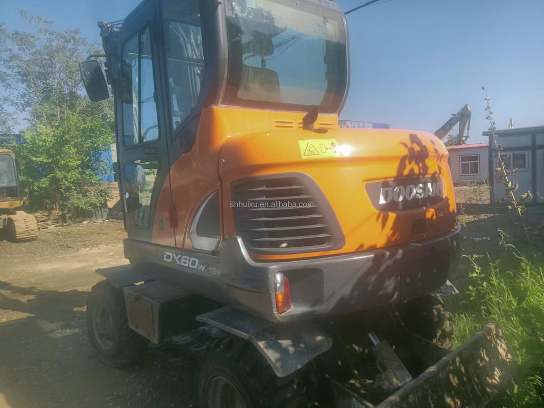 Doosan горячая продажа Использованный экскаватор Doosan dh60-7/Пользованный мини-экскаватор Doosan DX60W Дешевая цена