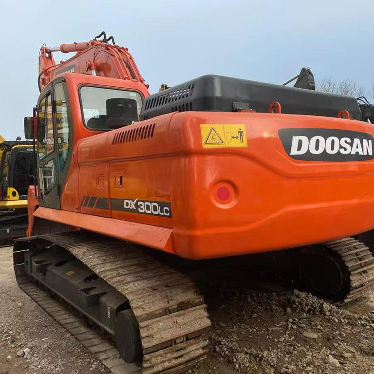 Использованный экскаватор Doosan DX300 Doosan подержанный экскаватор DX300LC DX225 DH225 в хорошем состоянии с низкой ценой