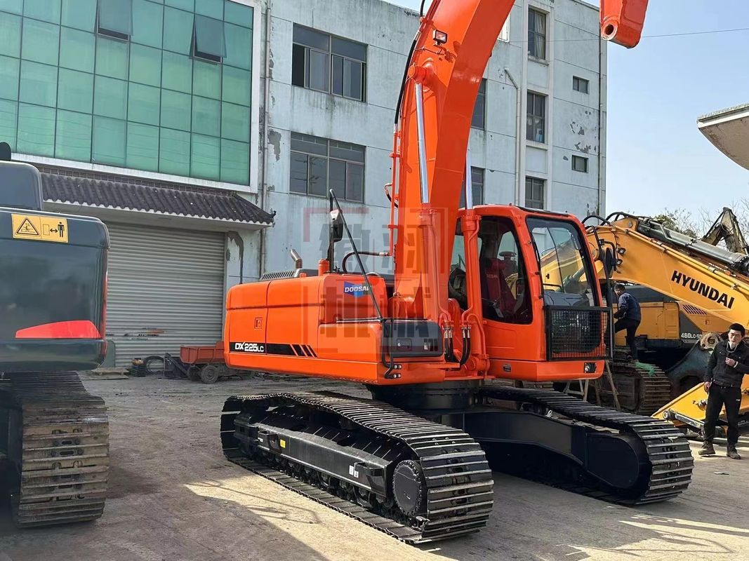 Высококачественный оригинальный использованный экскаватор Doosan Dh60 Dh75 Dh80 Doosan DX500LC DX300 DX220 DX225 использованный экскаватор для продажи