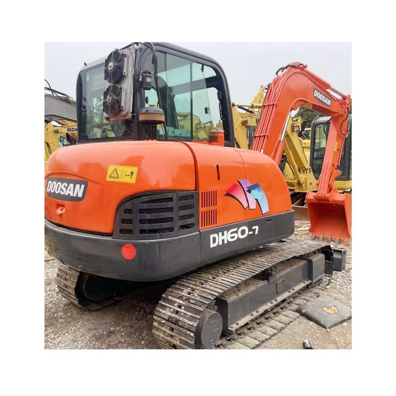 Новый Хорошие продажи подержанного экскаватора Doosan DX60 экскаватор использованный ползучий экскаватор Doosan DH60 заводская цена в продаже