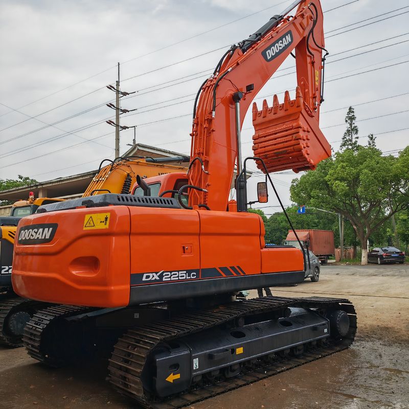 25 тонн использованный экскаватор Doosan dx225 в продаже подержанный экскаватор Doosan 225 в продаже
