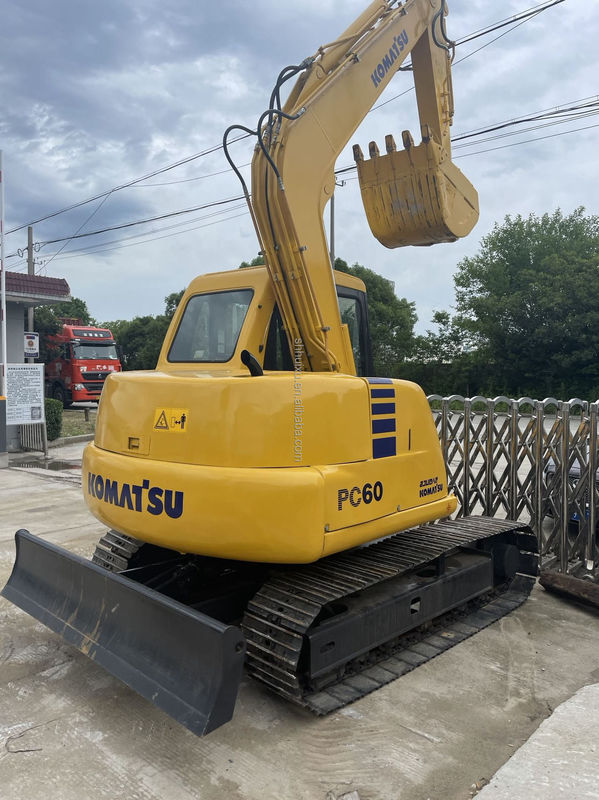 Экскаватор с ползучей ручкой Komatsu PC60 6 тонн использованная гидравлическая высокое качество/вторая рука мини-экскаватор Komatsu PC60 Япония происхождение дешевая цена Komatsu экскаватор