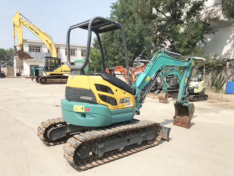 Экскаватор с ползучей ручкой В употреблении KUBOTA25 KXU25/ подержанный японский двигатель KUBOTA KX25 KX U25 25U