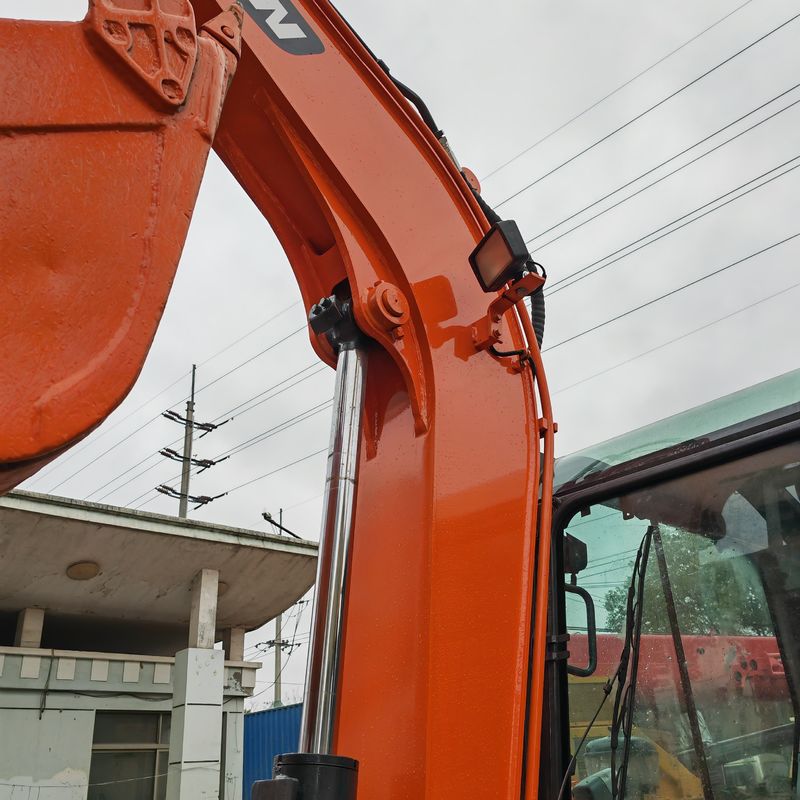 Подержанный мини экскаватор Doosan Dx55 Вторая рука мини-экскаватор оригинальный цвет