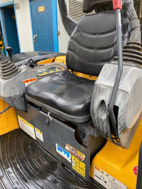 Экскаватор с ползучим двигателем KUBOTA U-30/ подержанный японский двигатель KUBOTA U-30