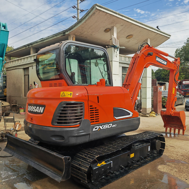 5.7 тонны Doosan DX 60 Dh60 Вторая рука экскаватор Использованный экскаватор Crawler