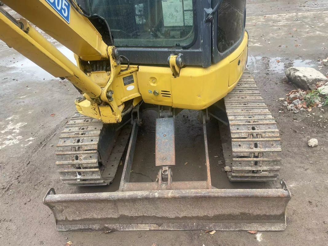 Японский экскаватор происхождения Komatsu PC20 с кабиной