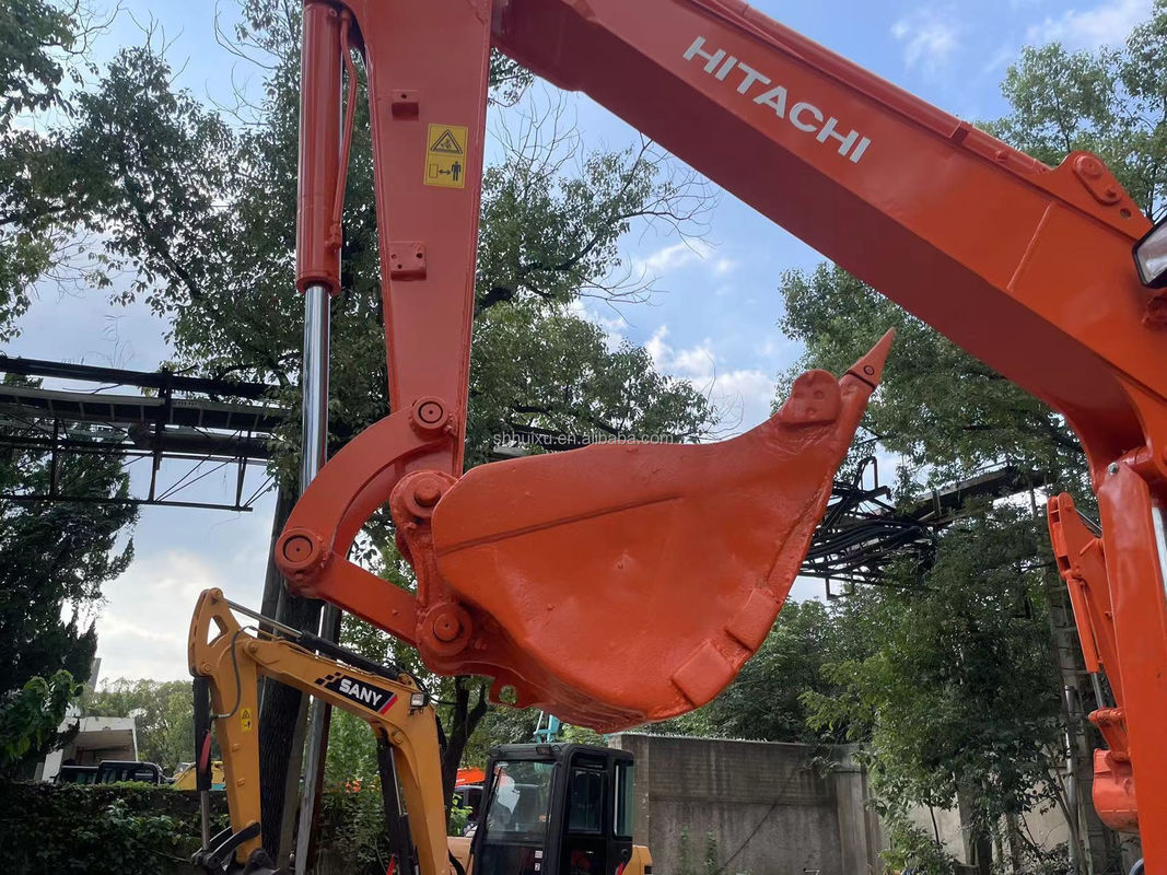 Подержанный мини экскаватор Hitachi Hitachix60 строительная техника