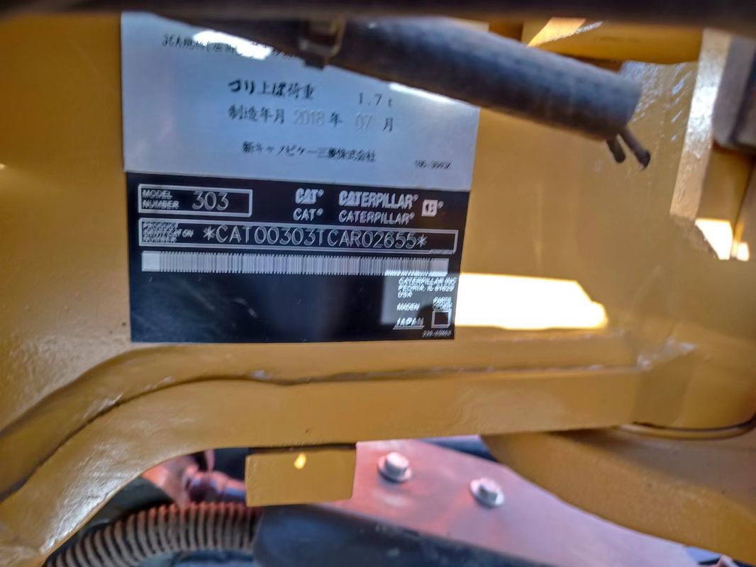 Использованный мини-экскаватор CAT303 без водителя кабины ручной землекопщик Китай мини-копщик
