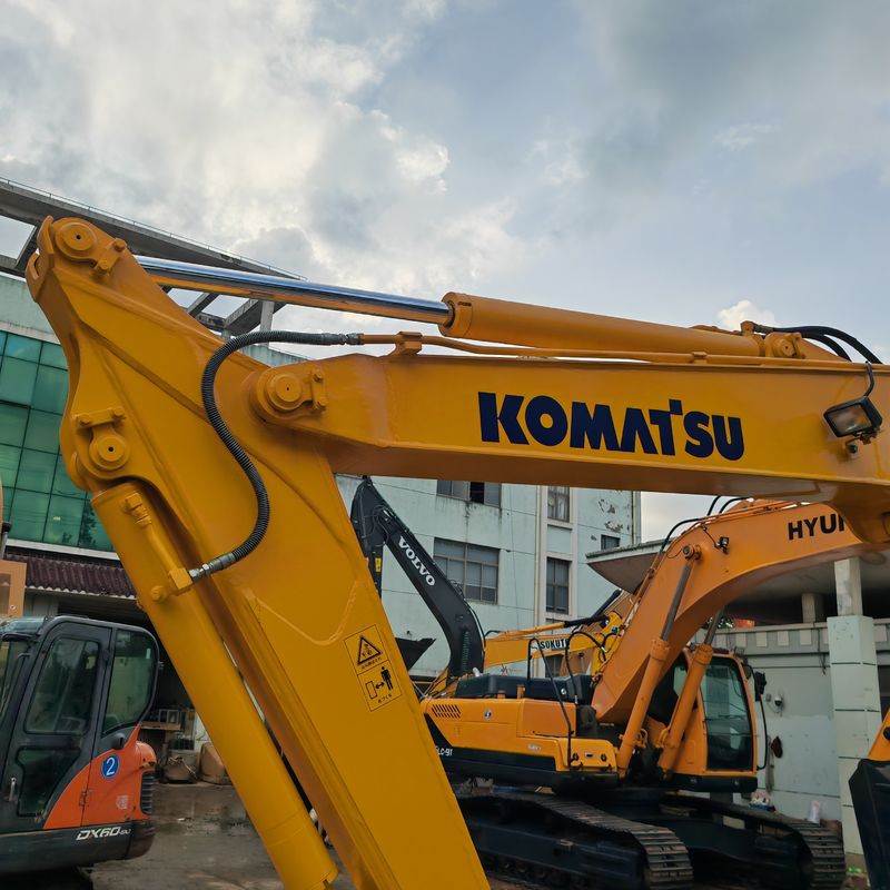 Использованный экскаватор KomatsoPC70-8 Машина/подержанный полётный аппарат тип KomatsoPC70-8 200-8 130 Япония Строительная техника