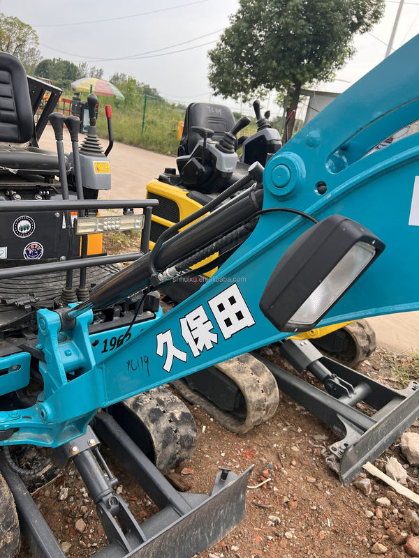 мини-использованный экскаватор kubota17u/вторая рука мини-экскаватор Kubota 17u низкий рабочий день в продаже