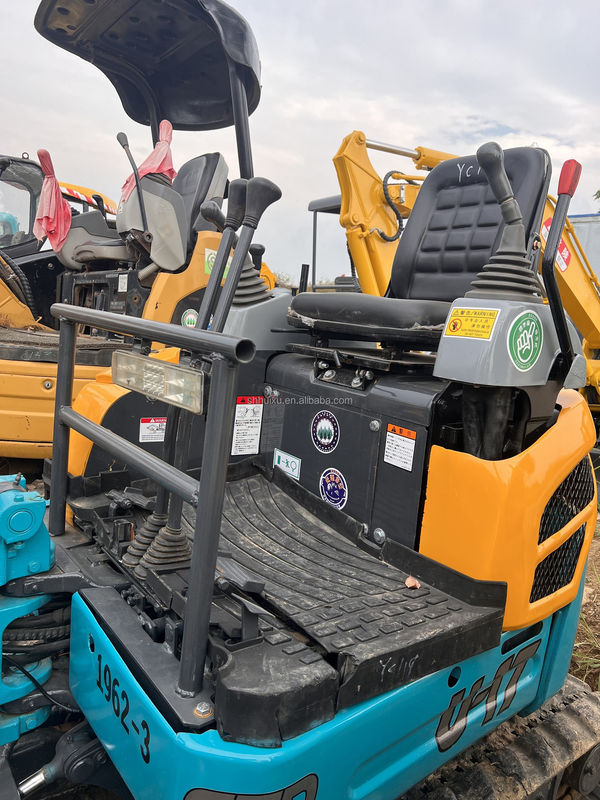 низкий рабочий день использованный экскаватор мини Kubota u17/оригинальный цвет использованный Kubota u17 в продаже