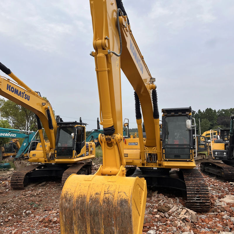 KOMATSU 240-8LC Эксплуатационный экскаватор в хорошем состоянии 24000KG Магазины строительных материалов