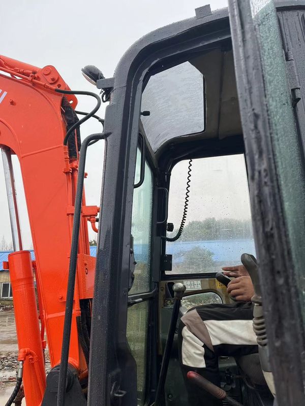 5500кг Подержанный мини экскаватор Hitachi Zx50u Подержанный экскаватор Оригинальный цвет