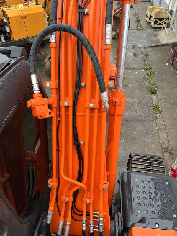 12.5 тонны оригинальный использованный экскаватор Hitachi Zx130 Использованный гидравлический экскаватор с ползучей ручкой