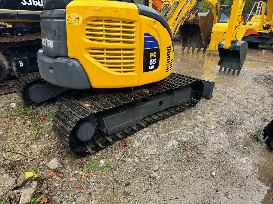 Использованные мини-экскаваторы Komatsu PC55MR Использованные мини-экскаваторы Komatsu 5T