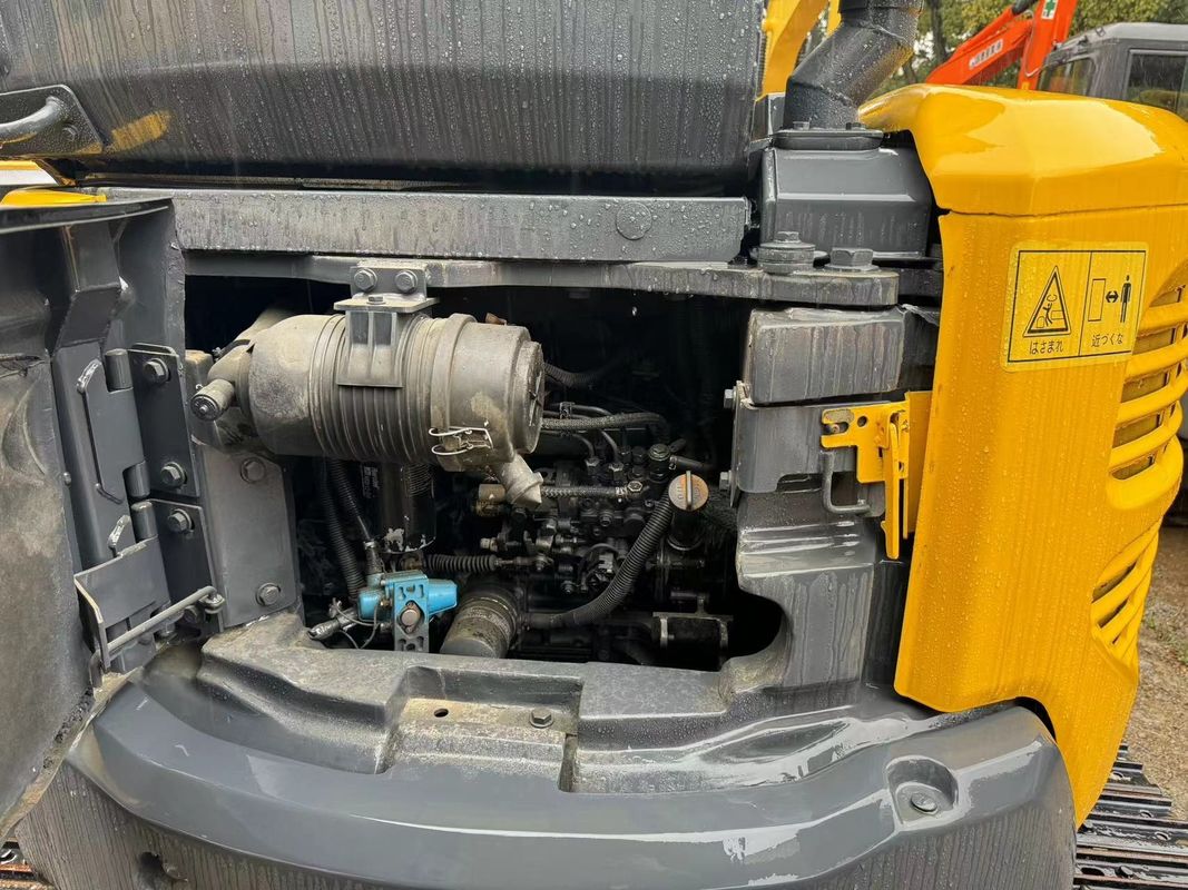 Использованные мини-экскаваторы Komatsu PC55MR Использованные мини-экскаваторы Komatsu 5T