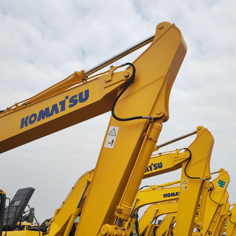 Оригинальная краска используется экскаватор komatsu pc240-8/мотор высокой мощности используется komatsu pc240-8