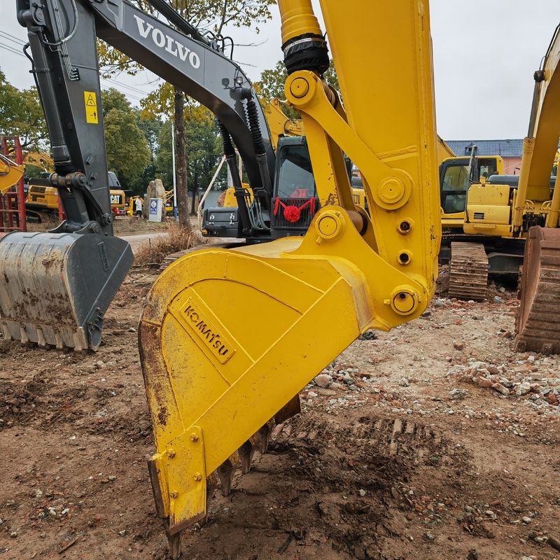 Оригинальный цвет подержанный экскаватор Komatsu pc240 в продаже с ценой Leow