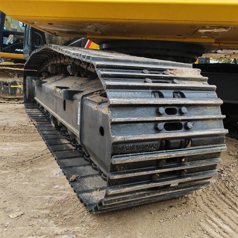 Подержанный экскаватор на складе KOMATSU PC200-8/Оригинальная краска Вторая рука KOMATSU PC200-8 в продаже по дешевой цене