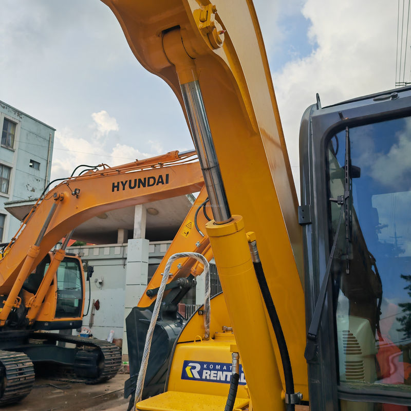 7 тонн Оригинальный цвет Использованный экскаватор Komatsu Komatsu Pc70 7000KG