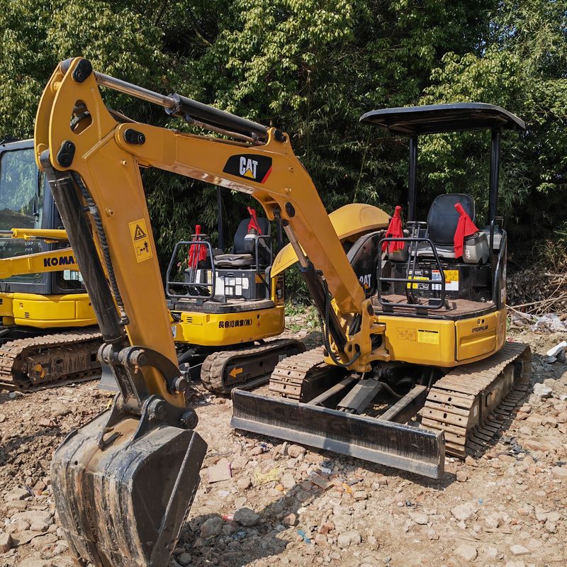 Подержанный экскаватор мини cat 303/вторая рука оригинальный двигатель cat 303 с дешевой ценой в продаже