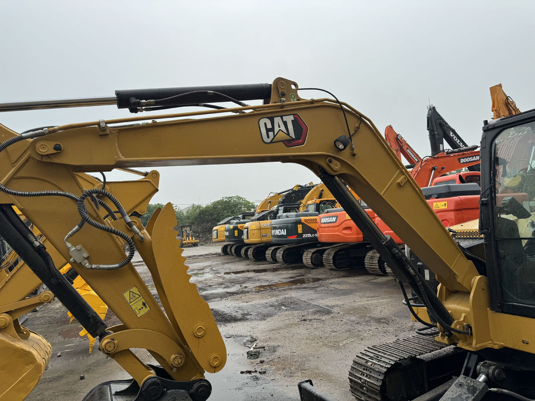 Новый экскаватор Cat306 в наличии, подержанный.
