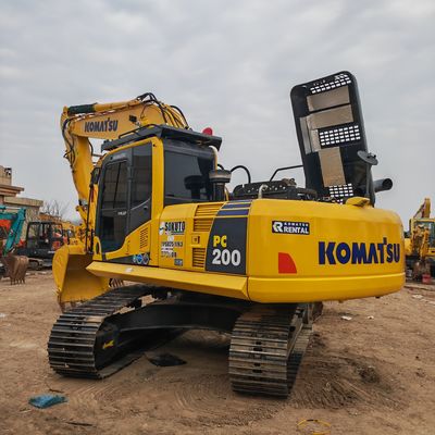 Подержанный экскаватор на складе KOMATSU PC200-8/Оригинальная краска Вторая рука KOMATSU PC200-8 в продаже по дешевой цене
